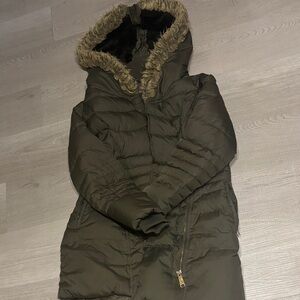 Reitmans Dark Green Hooded Puffer Jacket